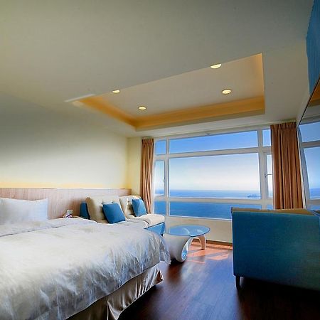 綠島 綠堤濱海旅店 Bed and Breakfast Lyudao Buitenkant foto