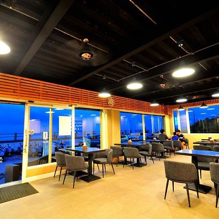綠島 綠堤濱海旅店 Bed and Breakfast Lyudao Buitenkant foto