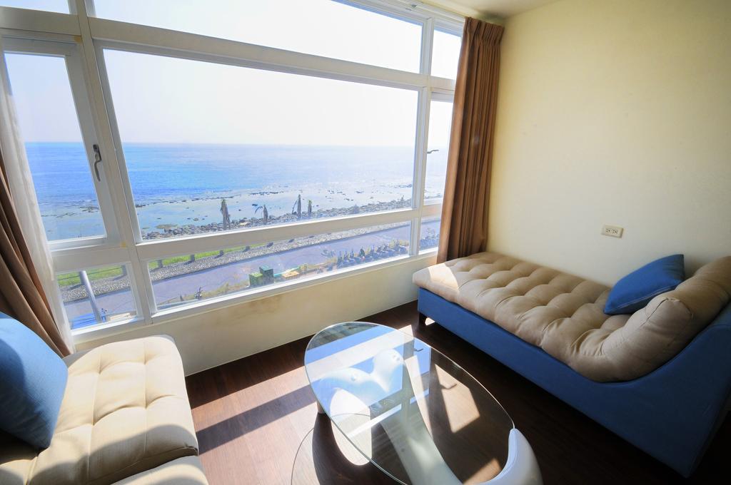 綠島 綠堤濱海旅店 Bed and Breakfast Lyudao Buitenkant foto