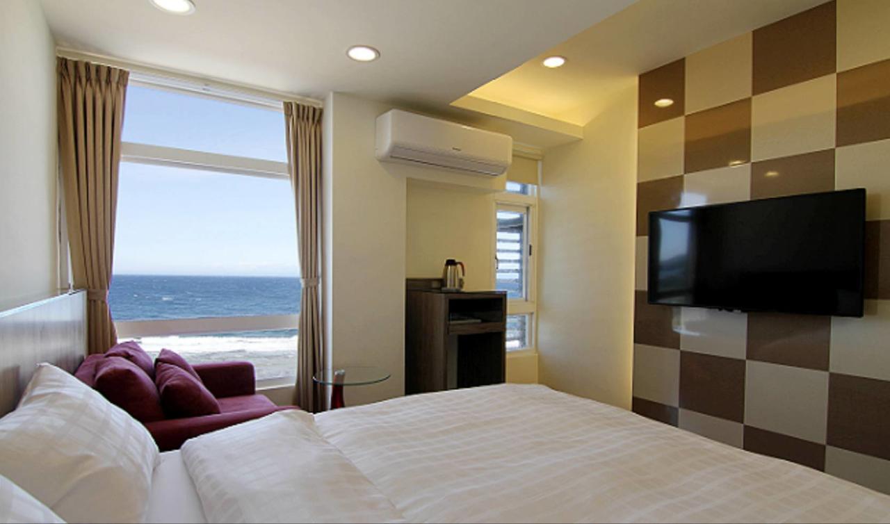 綠島 綠堤濱海旅店 Bed and Breakfast Lyudao Buitenkant foto